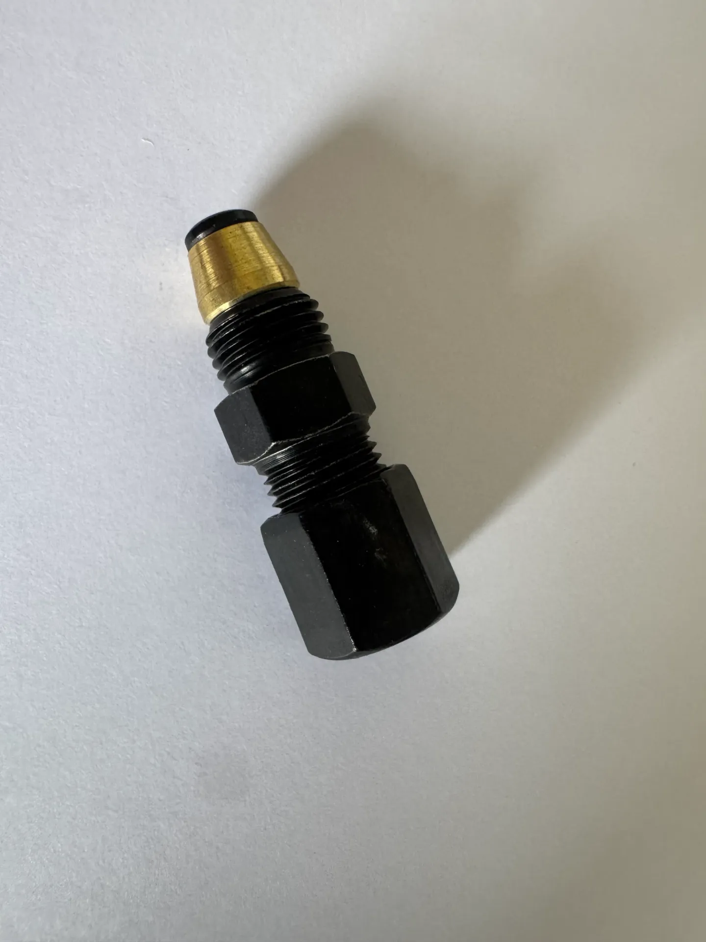 6mm Stud outlet non return SSV blocks